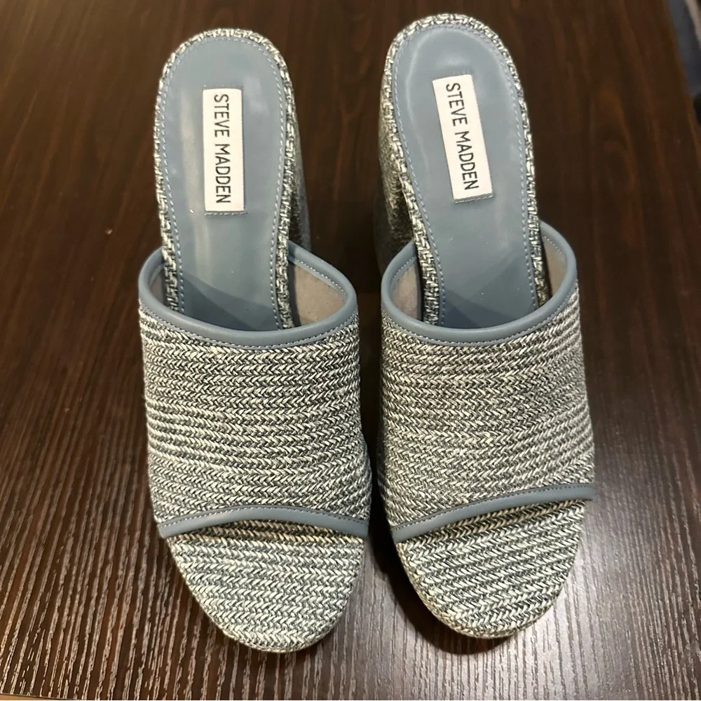 Steve Madden Promising Platform Heeled Mule Size 9